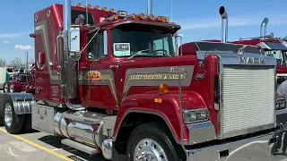 The V8-powered 1986 Mack Super-Liner of Thomas W. Menges Trucking