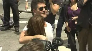 Simon Cowell 'almost slept with Paula Abdul'