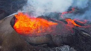 UNFORGETTABLE ERUPTION!! ICELAND VOLCANO ERUPTING LAVA WITH 11cubic meters/sec! 2021