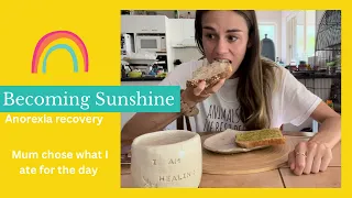 MUM CHOOSES WHAT I EAT | Anorexia recovery