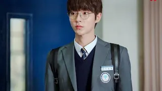 Handsome Boy Of The School Fall In Love With A Poor Girl 💕Korean Mix Hindi Song 💕 School Love Story