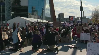 Ahead Of Vikings Game, Protesters Take A Knee Against Police Violence