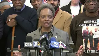 Deadline arrives for Chicago election as Mayor Lightfoot submits petitions