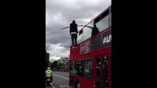 Dynamo Magician Bus trick London 2013