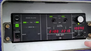 Bombardier Challenger 300 Refueling Panel