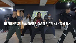 DJ Snake, Selena Gomez, Cardi B, Ozuna - Taki Taki | Antonia