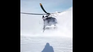 Landing in Snow | ❄ Helicopter Landing