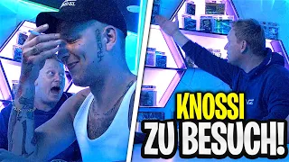 KNOSSI zu BESUCH!😂 Spinne im Gaming Zimmer - Teil 1 | MontanaBlack Stream Highlights