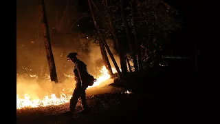 SONOMA VALLEY FIRE: Raw video of Saturday morning firestorm in Sonoma Valley neighborhood