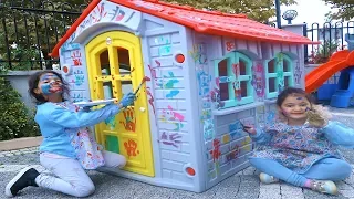 Öykü ve Masal Oyun Evini Rengarenk Boyadı - Learn colors Paint PlayHouse  for Funny Kids