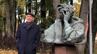 Василий Лановой читает стихи в сквере Пушкина в Смоленске