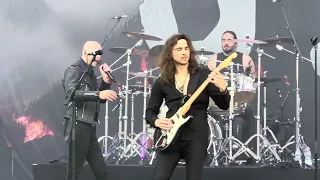 Soen perform Illusion (excerpt)