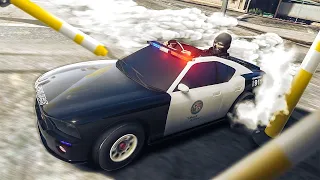 Corrupt Cop Annoying Players in GTA 5 RP