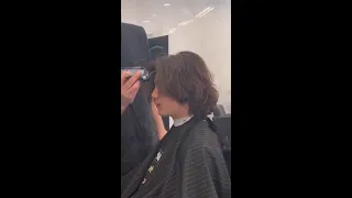 Guy with great hair gets a buzzcut [23E1A]