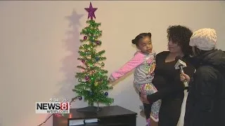 Norwich officer helps save Christmas for one family