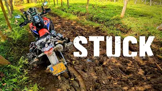 I got my CRF300Rally stuck in mud in COLOMBIA 🇨🇴 |S6 - E20|