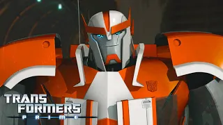 Transformers: Prime | S01 E03 | FULL Episode | Cartoon | Animation | Transformers Official