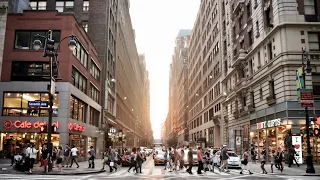 NEW YORK CITY 2018: into the crowds of Broadway! [4K]