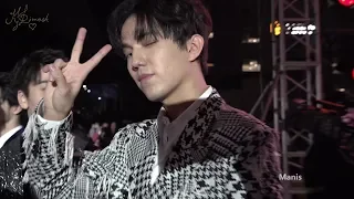 【fancam】【4K】Dimash Kudaibergen  Димаш Құдайберген  迪玛希 20190328 请回答歌手 签名等待中