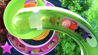 PEPPA PIG Diversión en los TOBOGANES GIGANTES Playmobil Vídeos Peppa Pig #67