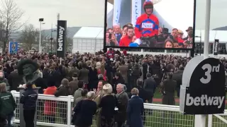 Sprinter Sacre 2016 Champion Chase - What a reception!