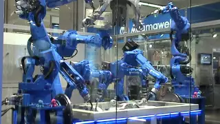 YASKAWA - 7 robots / 45 axis system