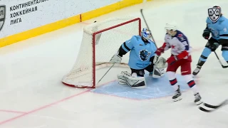 Mamin dangles through two Minsk players to score