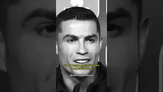 Cristiano Ronaldo - Na vida não temos tempo para arrependimentos.