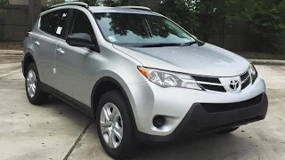 2015 Toyota RAV4 LE Full Review, Start Up, Exhaust