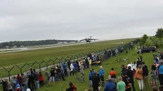 Extremely short take off Lockheed C-5 Galaxy at Gdansk.