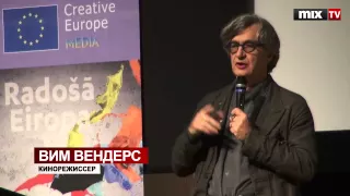 Культовый кинорежиссер Вим Вендерс в Риге. MIX TV