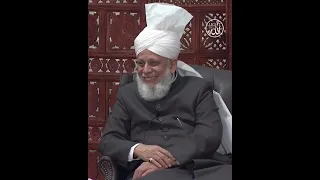 Funny Moments of Hazoor with Jamaat 🥰 /Ahmadiyya True Islam /MTA
