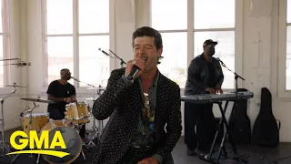 Robin Thicke sings ‘Look Easy’ on ‘GMA3’