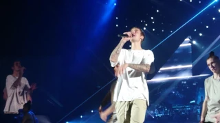 Justin Bieber - Let me love you (live @ dublin, Ireland)