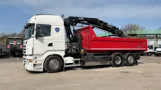 Köp Kranväxlare Scania R440 6x2 * 4 komplett med skopa & schaktflak på Klaravik