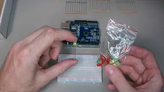 Tydzień z Arduino - migająca dioda, syrena policyjna
