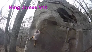 King James V10 (Stone Fort, Little Rock City, LRC) (Bouldering in Chattanooga)