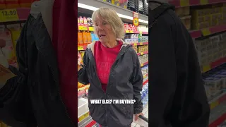 Good Samaritan Buys Her Groceries, She was Confused #kindness