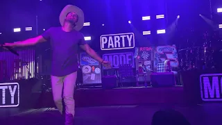 Dustin Lynch - “Thinking ‘Bout You” | Party Tour Columbus 2022