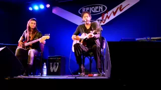 Richie Kotzen - Fear + amazing solos acoustic at Reigen Live Vienna
