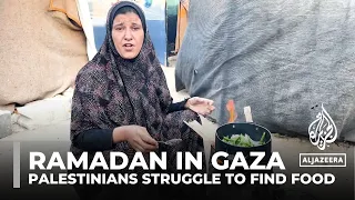 Ramadan in Gaza: Palestinians struggle to find food to break fast