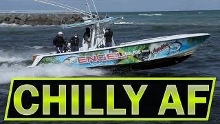 CHILLY AIR AND ROUGH SEAS DONT STOP FISHING FRENZY | ROUGH INLET | Boats at Jupiter Inlet