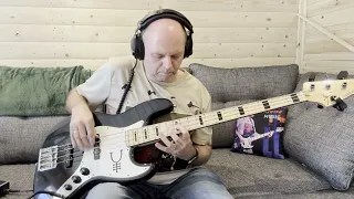 The Police - When The World Is Running Down (bass cover)