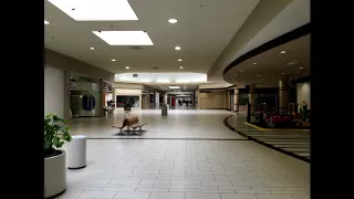 Kansas - Dust In The Wind (playing in an empty shopping mall)