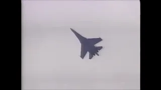 Sukhoi Su-27 demonstration at Paris-Le Bourget airshow 1989