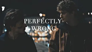 »multicouples | perfectly wrong (YPIV)