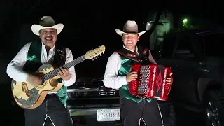 ESTA TRISTE GUITARRA GRUPO MANDON