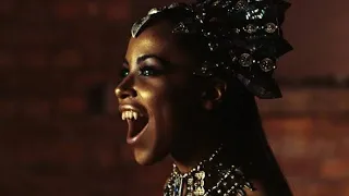 Queen Akasha Arrives | Queen of the Damned (2002)  「STARZmovieclips」