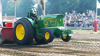 Farmstock 3600kg at 5. DM 2022 & Eurocup on Brande Pulling Arena | Great Tractor Pulling Action