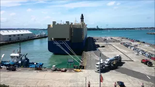 Ro-Ro ship mooring and unloading in the port of Auckland